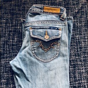 🌼 five-pocket styling classic jeans 🌼